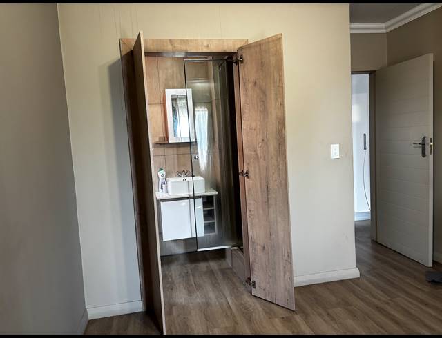 2 BEDROOM APARTMENT FOR SALE IN ROODEPARK ECO ESTATE